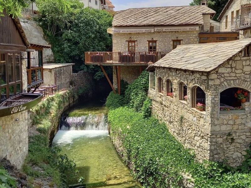 FIRSAT VİZESİZ BAŞTANBAŞA BALKANLAR A JET HAVAYOLLARI ile 