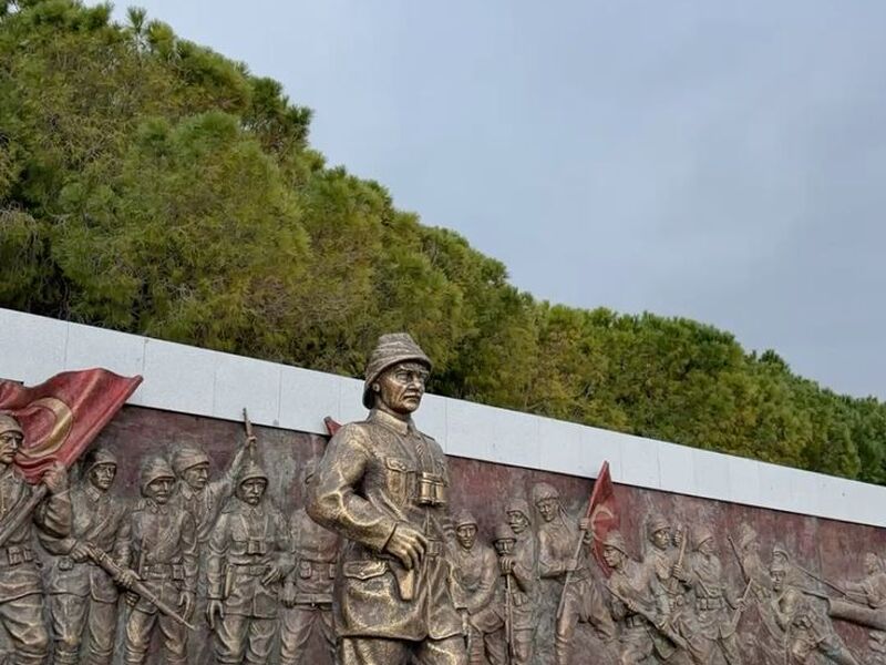 GÜNÜBİRLİK İZMİR ÇIKIŞLI ÇANAKKALE ŞEHİTLİK TURU